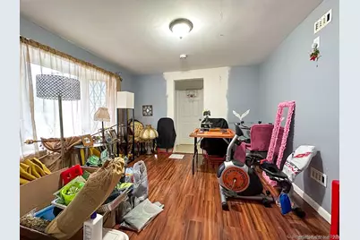 96 Dracut Avenue, Waterbury, CT 06704 - Photo 7