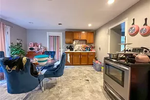 96 Dracut Ave, Waterbury, CT 06704 - Photo 3