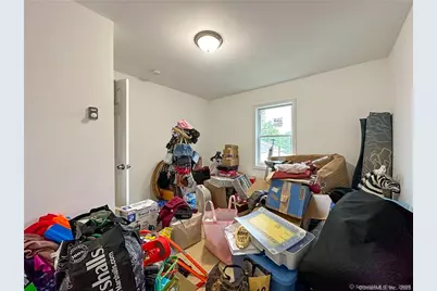 96 Dracut Avenue, Waterbury, CT 06704 - Photo 9