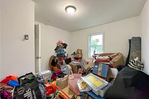 96 Dracut Ave, Waterbury, CT 06704 - Photo 9