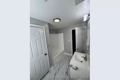 92 West Main Street, Vernon, CT 06066 - Photo 11
