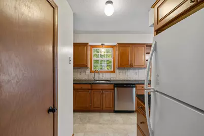 226 Austin Ryer Lane #226, Branford, CT 06405 - Photo 13