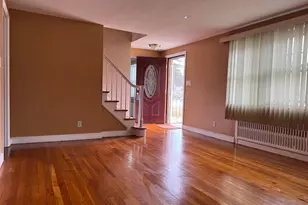 113 Clark St, Bridgeport, CT 06606 - Photo 9