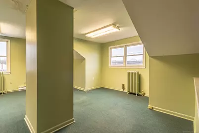 912 Norwich New London Turnpike, Montville, CT 06382 - Photo 27