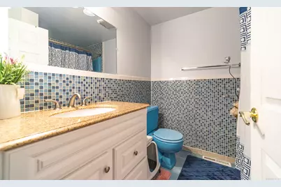 9 Patricia Road #C, Bridgeport, CT 06606 - Photo 15