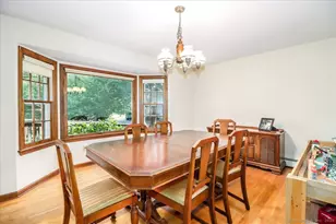 18 Skating Pond Rd, Trumbull, CT 06611 - Photo 7