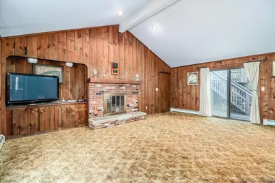 18 Skating Pond Road, Trumbull, CT 06611 - Photo 9