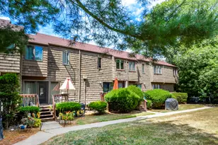 32 Towne House Rd, Hamden, CT 06514 - Photo 29