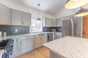 369 Thompson Rd, Thompson, CT 06277 - Photo 11