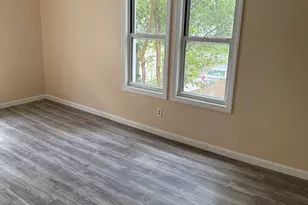 49 Sedgewick St, Bridgeport, CT 06606 - Photo 9