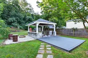 631 High St, Naugatuck, CT 06770 - Photo 7