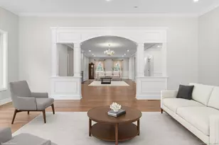 424 Racebrook Rd, Orange, CT 06477 - Photo 9