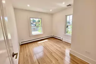 40 E Maple St, New Canaan, CT 06840 - Photo 9