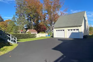 40 E Maple St, New Canaan, CT 06840 - Photo 15