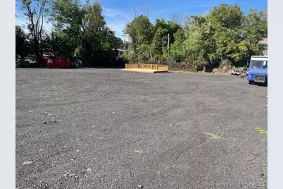 246 Pratt Street, Meriden, CT 06450 - Photo 11