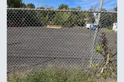 246 Pratt Street, Meriden, CT 06450 - Photo 3