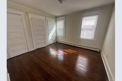 40 Vine Street #3 flr, Bridgeport, CT 06604 - Photo 9
