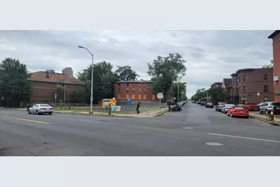 131-135,137-145,119-129 A Albany Avenue, Hartford, CT 06112 - Photo 7