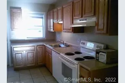 22 Ohear Avenue, Enfield, CT 06082 - Photo 7