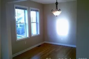 22 Ohear Ave, Enfield, CT 06082 - Photo 9