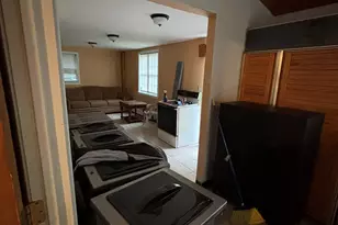 439 Piedmont St, Waterbury, CT 06706 - Photo 17