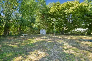 411 Long Hill Rd, Groton, CT 06340 - Photo 21