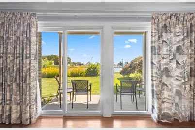 199 Gregory Boulevard #APT D2, Norwalk, CT 06855 - Photo 3