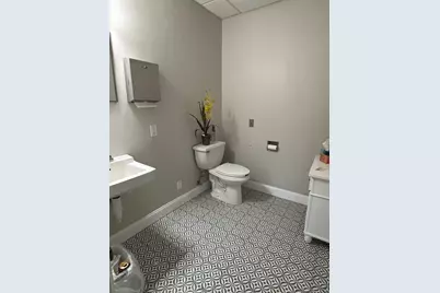 63 Norwich Avenue, Colchester, CT 06415 - Photo 7