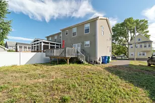 270 Roosevelt Ave, Stratford, CT 06615 - Photo 17