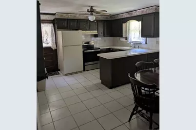 47 Highlawn Street, Waterbury, CT 06705 - Photo 5