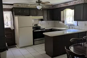 47 Highlawn St, Waterbury, CT 06705 - Photo 5