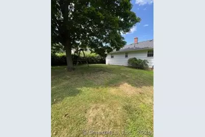 47 Highlawn Street, Waterbury, CT 06705 - Photo 3