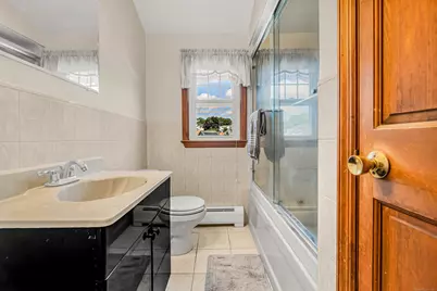 344 Cambridge Street, Bridgeport, CT 06606 - Photo 15