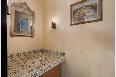 107 Deepwood Road, Stamford, CT 06903 - Photo 5