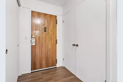 187 Flax Hill Road #APT D5, Norwalk, CT 06854 - Photo 3