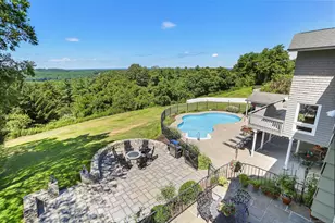 132 Merrimac Dr, Trumbull, CT 06611 - Photo 39