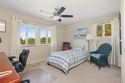 132 Merrimac Drive, Trumbull, CT 06611 - Photo 9