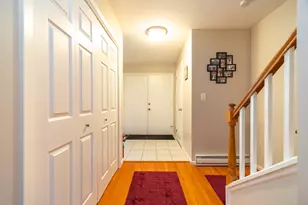 9 Bayberry Ct, Cromwell, CT 06416 - Photo 3