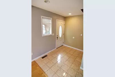 235 High Street #APT C, New Britain, CT 06051 - Photo 21