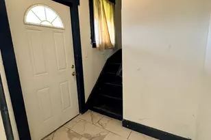 22 Bristol St, West Haven, CT 06516 - Photo 15