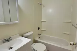 22 Bristol St, West Haven, CT 06516 - Photo 13