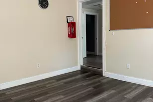 300 Bradley St, East Haven, CT 06512 - Photo 25