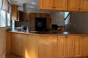 300 Bradley St, East Haven, CT 06512 - Photo 11