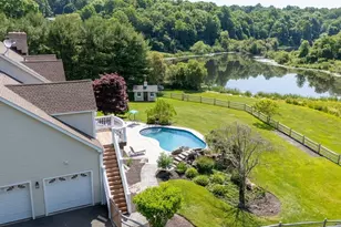 96 Big Horn Rd, Shelton, CT 06484 - Photo 5