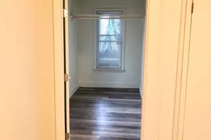 13 Tomlinson St, Ansonia, CT 06401 - Photo 9