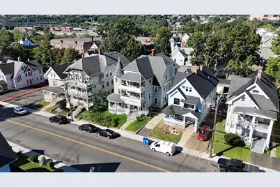 133 Willow Street, Waterbury, CT 06710 - Photo 3