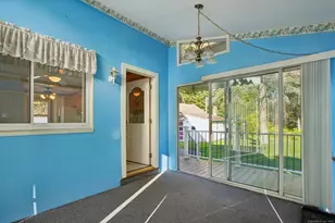 108 Woodland Ave, Bloomfield, CT 06002 - Photo 19