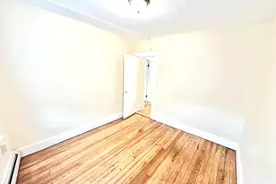 1019 W Main St, Waterbury, CT 06708 - Photo 15