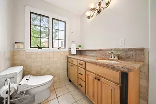 39 Pheasant Hill Dr, West Hartford, CT 06107 - Photo 19