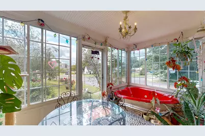 405 Alling Street, Berlin, CT 06037 - Photo 3